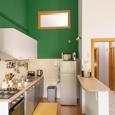 Magnon Apartment